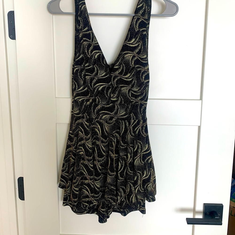 Cute Sparkly Party Romper Pre-Owned Size Small